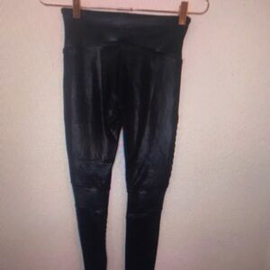 SPANX Black Skinny Pants